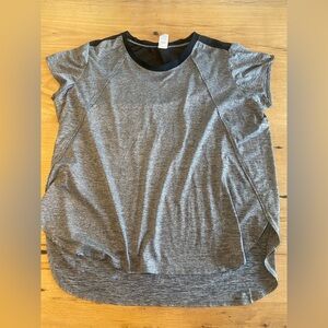 Champion Gray Short Sleeve T-Shirt Relaxed Fit Women’s‎ XL Preloved